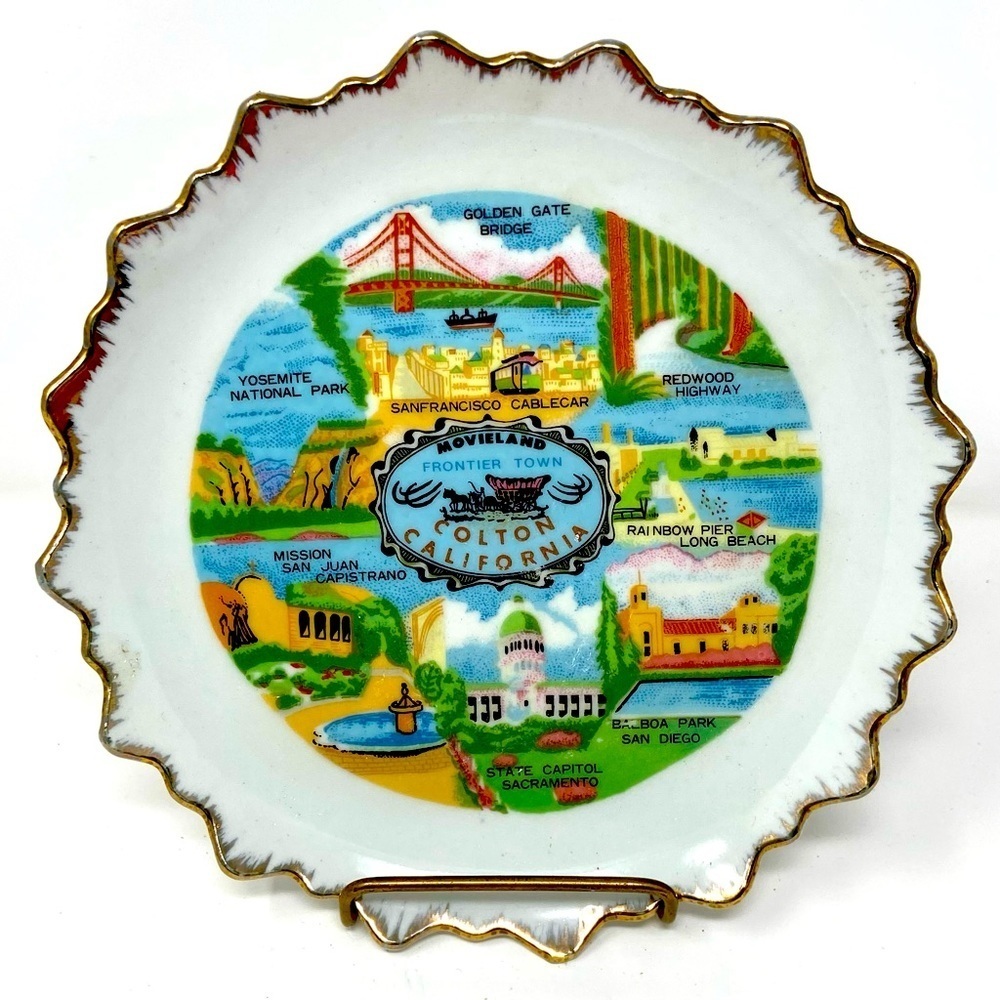 Beautiful Colton California Movieland Frontier Town Souvenir Plate 7 1/2” Vntge